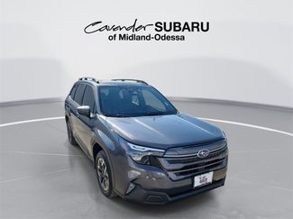 Used 2025 Subaru Forester Premium w/ Convenience Package #1 video 1