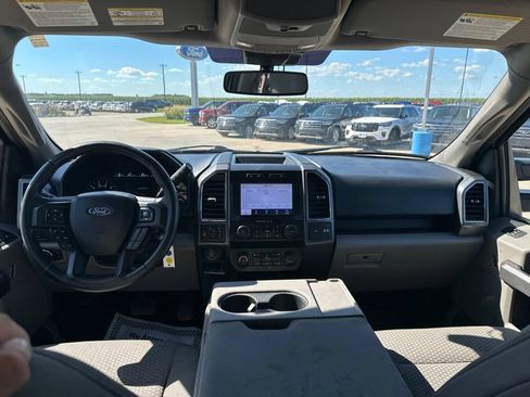 Used 2020 Ford F150 XLT w/ Equipment Group 302A Luxury AWD/4WD image 24