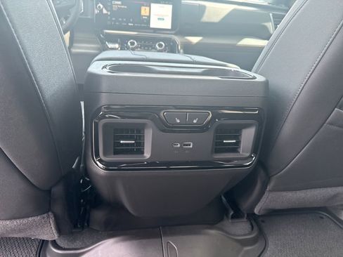 Used 2026 GMC Sierra 1500 AT4 w/ AT4 Premium Package AWD/4WD image 39
