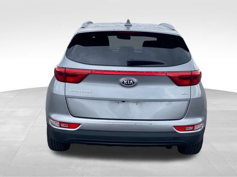 Used 2019 Kia Sportage EX AWD/4WD image 13