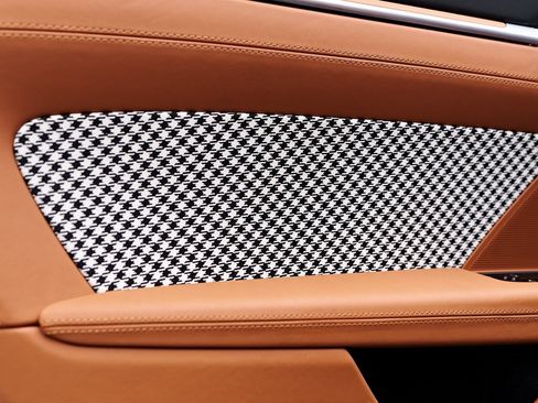 Used 2024 Porsche 911 Carrera S image 41