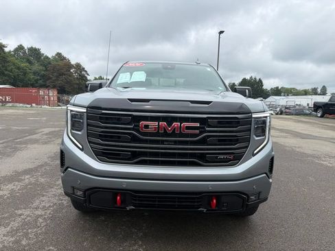 Used 2026 GMC Sierra 1500 AT4 w/ AT4 Premium Package AWD/4WD image 8