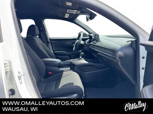 Used 2024 Honda HR-V Sport image 14
