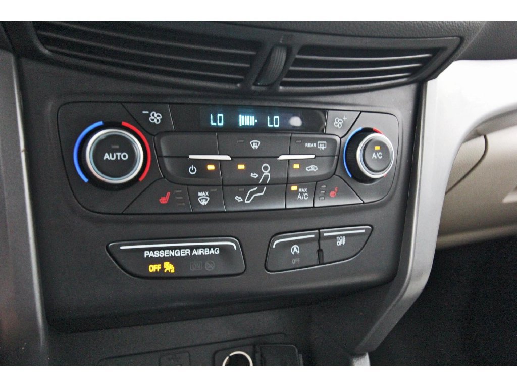 Used 2019 Ford Escape SE FWD image 22