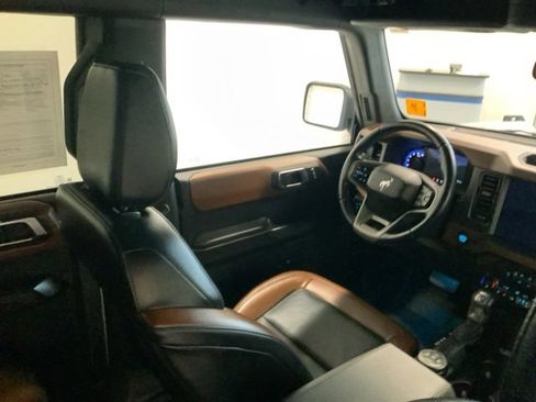 Used 2024 Ford Bronco Outer Banks image 35