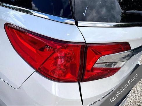 Used 2019 Honda Odyssey Elite image 25