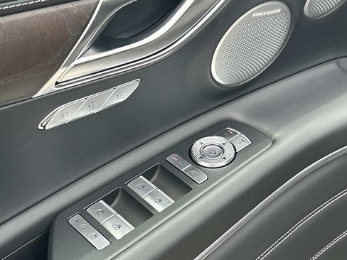 New 2026 Genesis GV80 3.5T Prestige AWD/4WD image 18