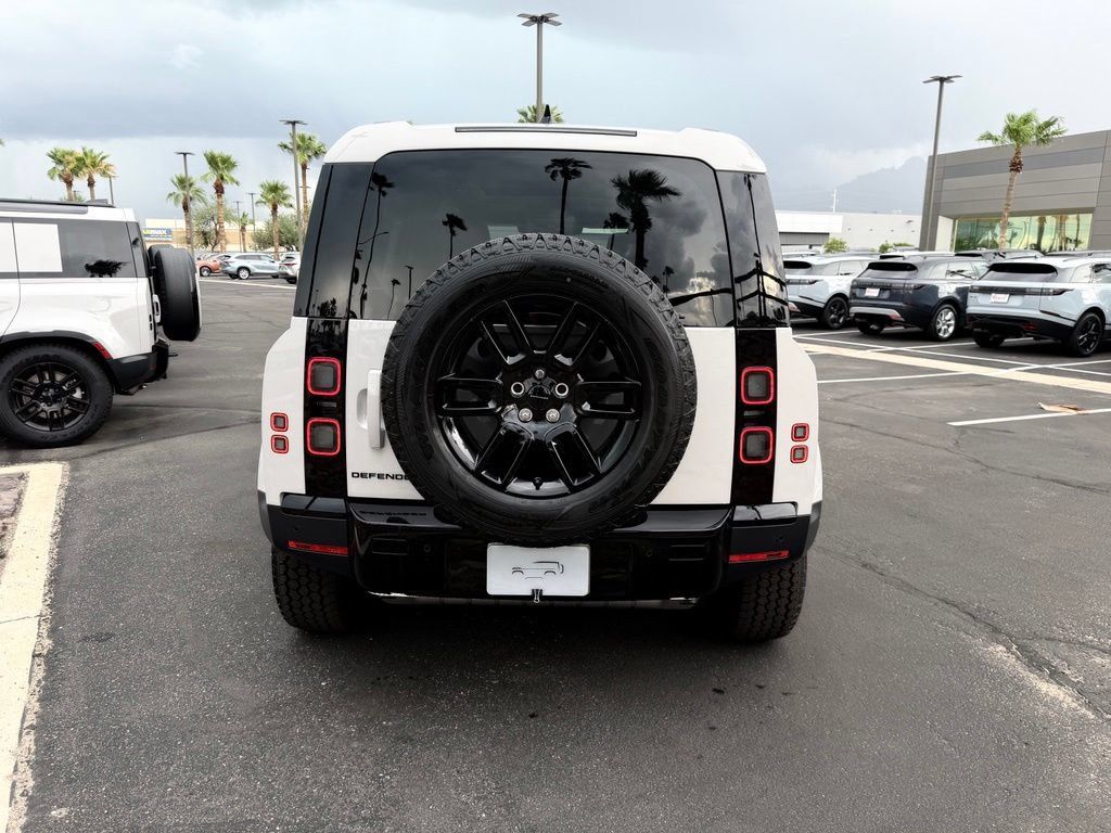 New 2026 Land Rover Defender 110 S AWD/4WD image 18