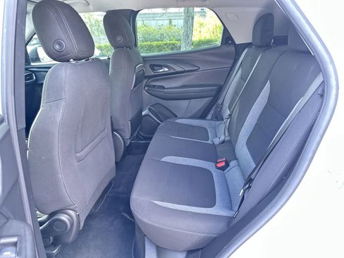 Used 2021 Chevrolet TrailBlazer LS FWD image 15