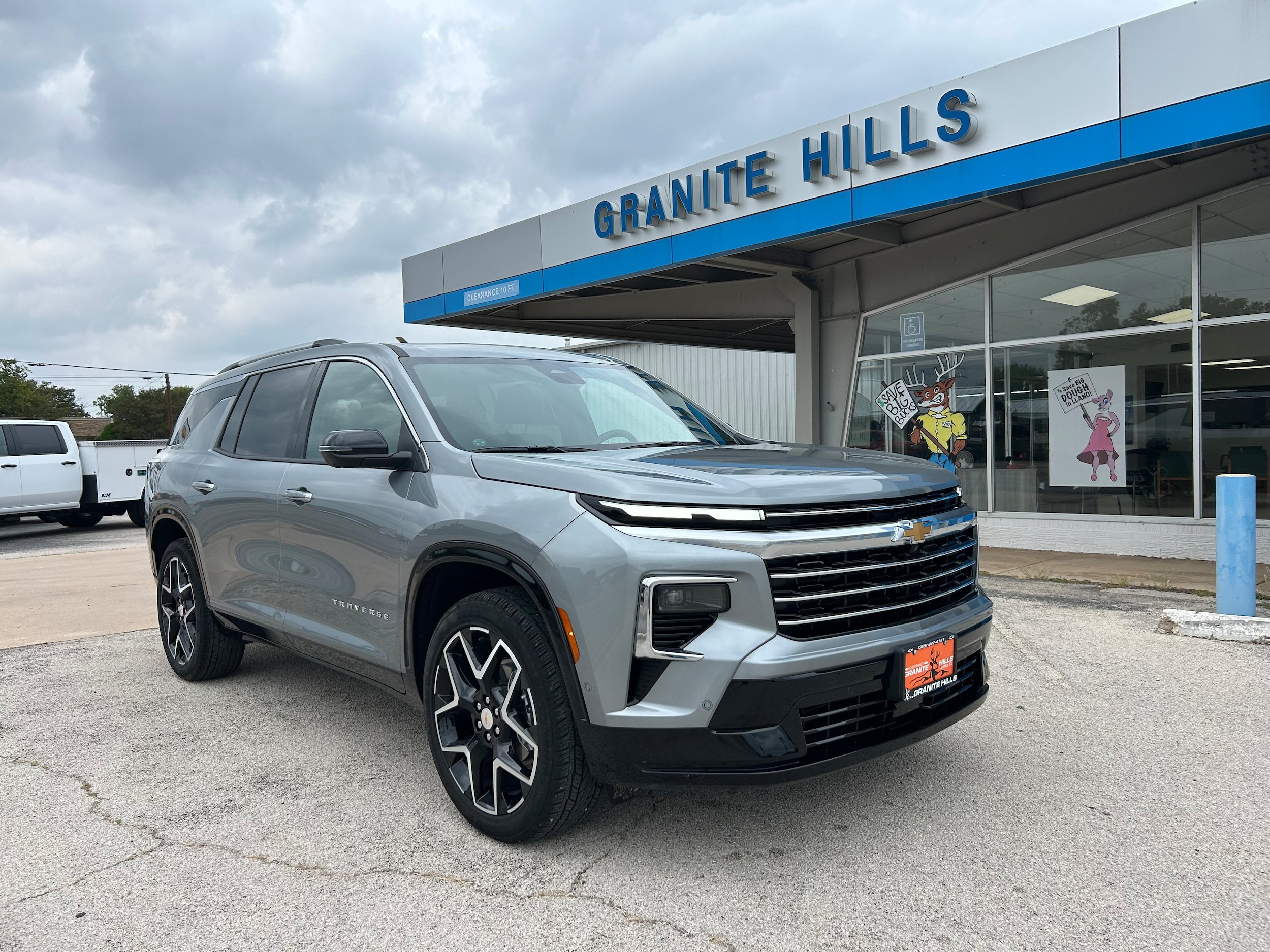 New 2026 Chevrolet Traverse High Country FWD image 1