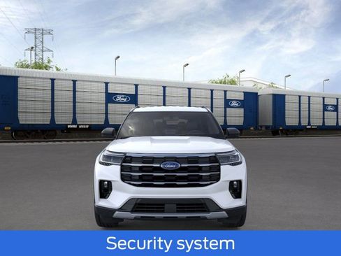 New 2026 Ford Explorer Active image 8