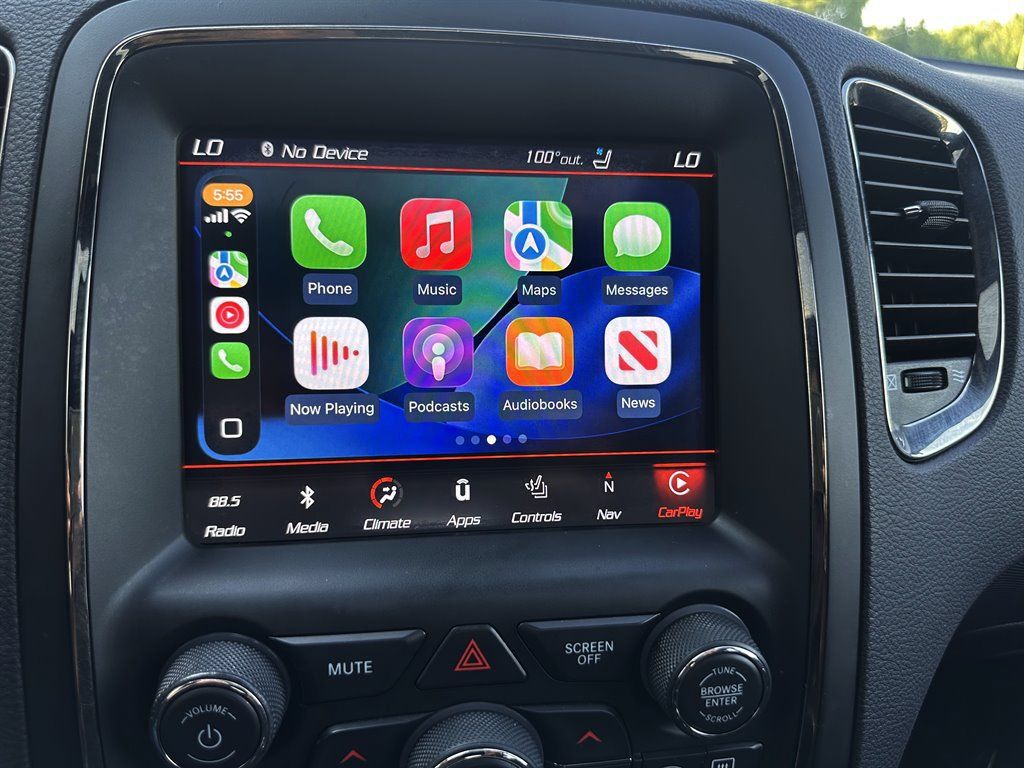 Used 2018 Dodge Durango SRT w/ Technology Group AWD/4WD image 24