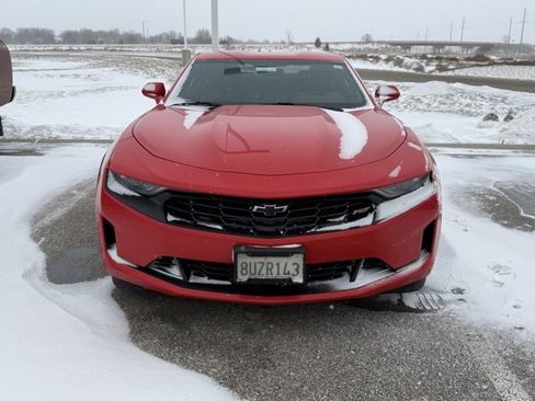 Used 2021 Chevrolet Camaro LT w/ RS Package image 2