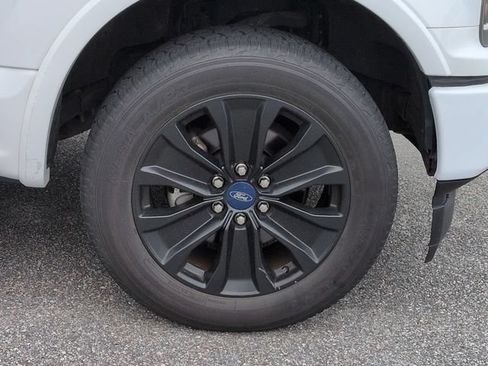 Used 2019 Ford F150 XLT w/ Equipment Group 302A Luxury AWD/4WD image 11