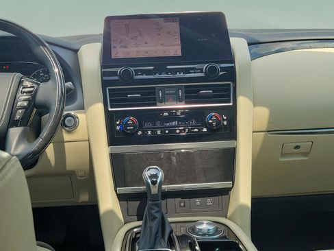 Certified 2023 INFINITI QX80 Sensory w/ Cargo Package AWD/4WD image 6