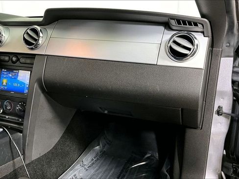 Used 2007 Ford Mustang GT Premium image 16