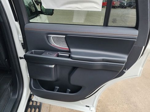 New 2026 Ford Expedition Tremor image 17