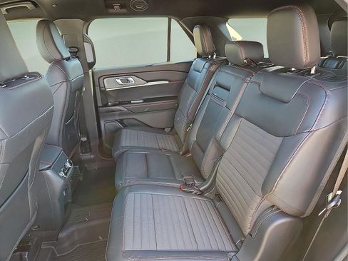 New 2026 Ford Explorer ST-Line image 11