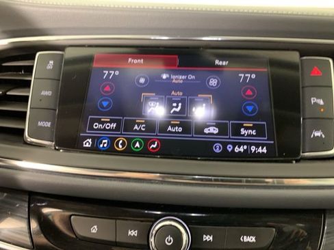 Used 2021 Buick Enclave Premium w/ Sun and Sites Package AWD/4WD image 26