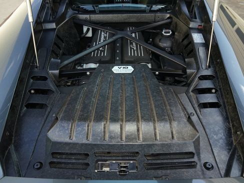 Used 2018 Lamborghini Huracan LP 580-2 RWD image 20