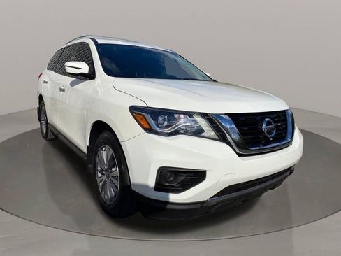 Used 2019 Nissan Pathfinder S image 8