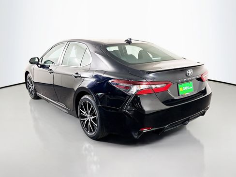 Used 2024 Toyota Camry SE FWD image 7