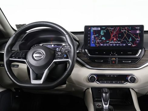 Used 2023 Nissan Altima 2.5 SL AWD/4WD image 32