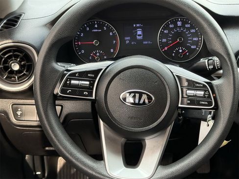 Used 2020 Kia Forte LXS image 12