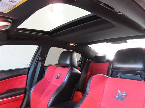Used 2022 Dodge Charger Scat Pack RWD image 21