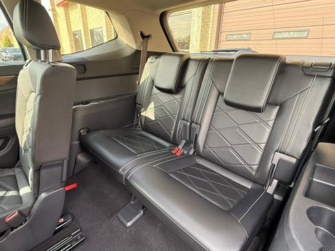 Used 2024 Volkswagen Atlas SE image 21