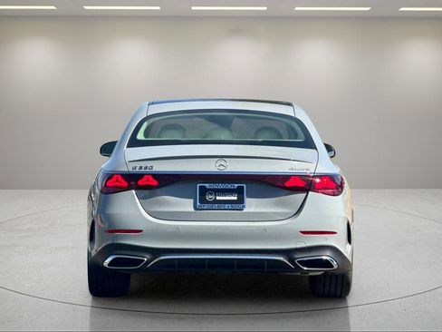 New 2025 Mercedes-Benz E 350 4MATIC Sedan image 5