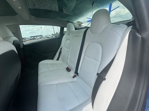 Used 2023 Tesla Model 3 Long Range AWD/4WD image 11