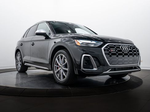 Certified 2023 Audi SQ5 Premium Plus w/ Premium Plus Package AWD/4WD image 1