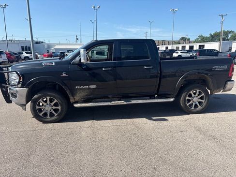 Used 2022 RAM 2500 Limited w/ Off Road Package AWD/4WD image 4