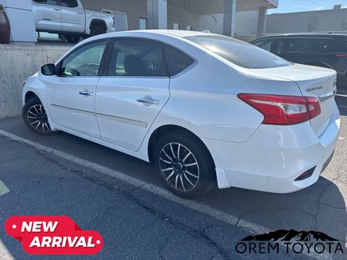Used 2017 Nissan Sentra SV w/ Style Package FWD image 8
