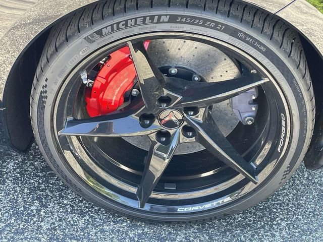 New 2026 Chevrolet Corvette E-Ray AWD/4WD image 12