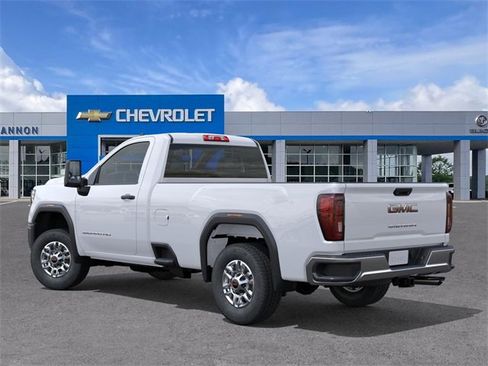 New 2025 GMC Sierra 2500 Pro image 3