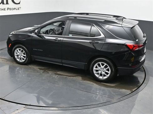 Used 2024 Chevrolet Equinox LT w/ LPO, Floor Liner Package image 41