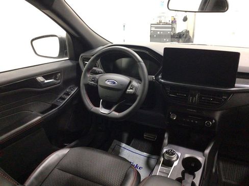 Used 2023 Ford Escape ST-Line w/ Tech Pack #1 image 16