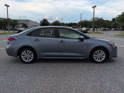 Certified 2023 Toyota Corolla LE w/ LE Convenience Package FWD image 3