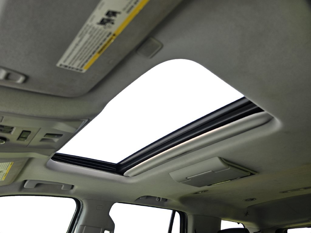 Used 2017 Chevrolet Tahoe Premier RWD image 27