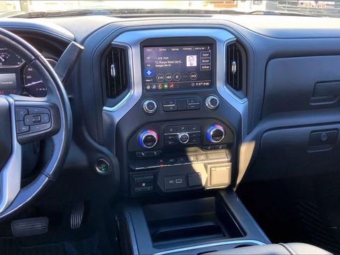 Used 2020 GMC Sierra 1500 Elevation w/ Elevation Value Package image 7