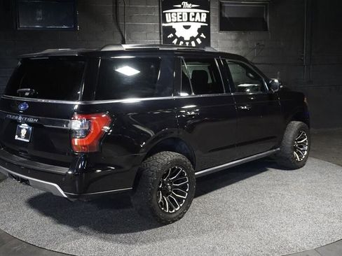 Used 2019 Ford Expedition Limited AWD/4WD image 5