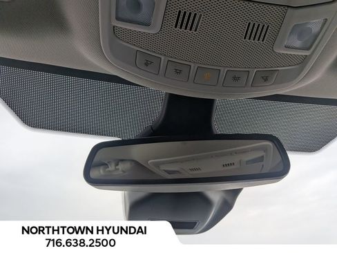 Used 2023 Ford Edge SEL image 21