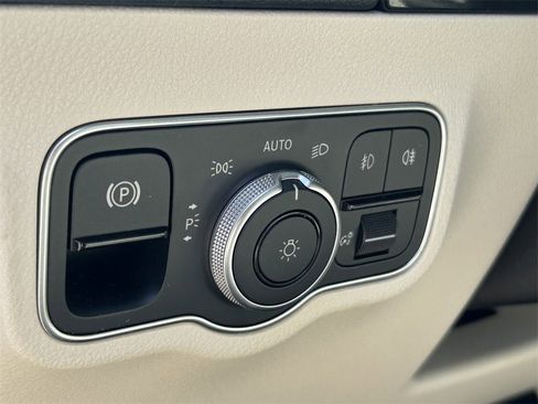 Used 2024 Mercedes-Benz GLA 250 image 20