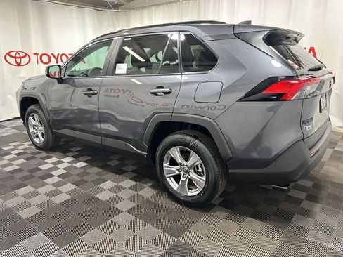 Used 2025 Toyota RAV4 XLE image 4
