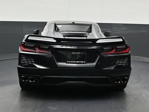 Used 2022 Chevrolet Corvette Stingray Premium Conv w/ Z51 Performance Package RWD image 4