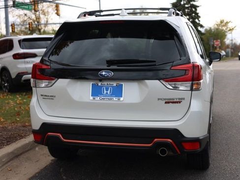 Used 2023 Subaru Forester Sport image 3
