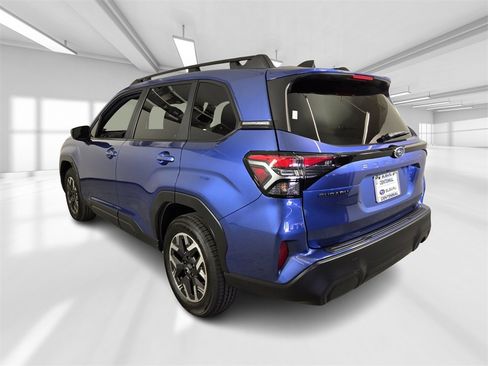 New 2026 Subaru Forester Premium image 3