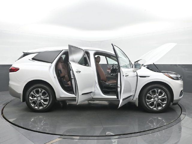Used 2019 Buick Enclave Avenir w/ Avenir Technology Package AWD/4WD image 57